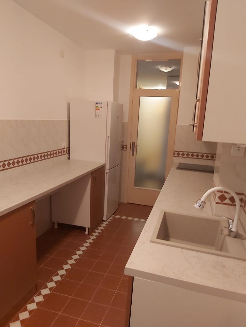 Slika 4 - Karpoševa, Trosoban stan za izdavanje, 75m2, 800€