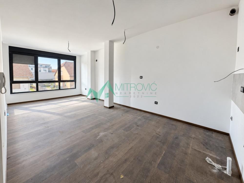 Glavna slika -Dvoiposoban stan za izdavanje, 58m2, 550€