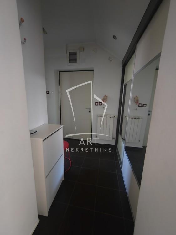 Slika 8 - Petra Mećave, Troiposoban stan za izdavanje, 92m2, 700€