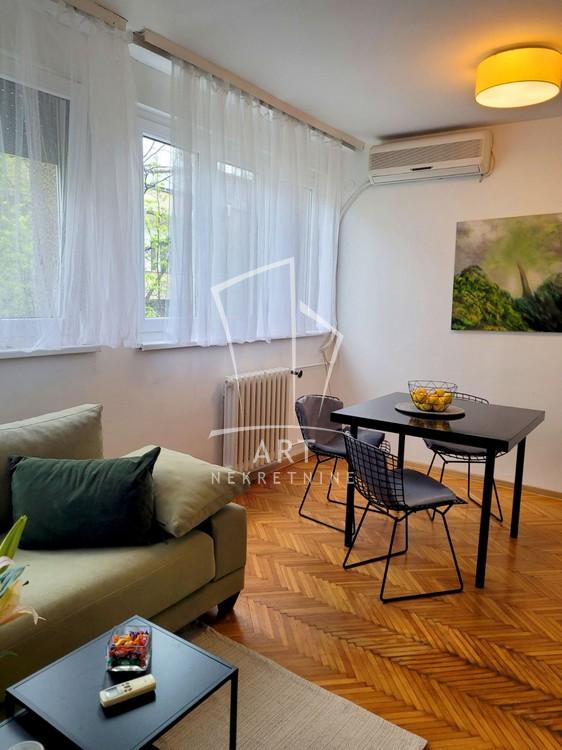 Slika 1 - Majke Jevrosime, Dvoiposoban stan za izdavanje, 55m2, 900€