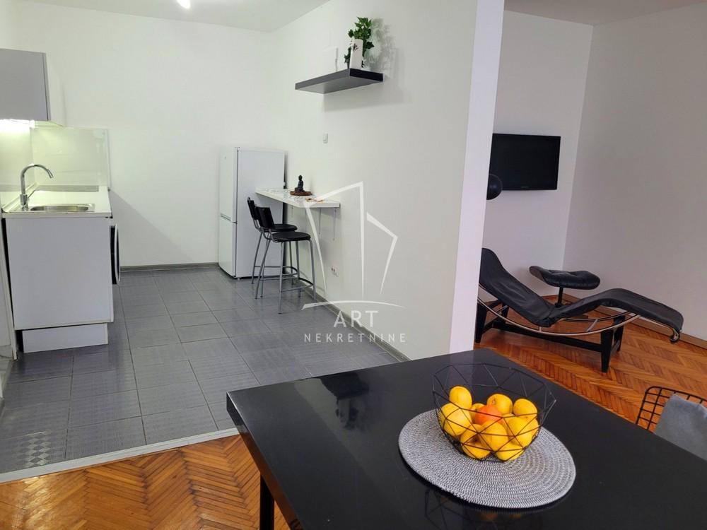 Slika 2 - Majke Jevrosime, Dvoiposoban stan za izdavanje, 55m2, 900€