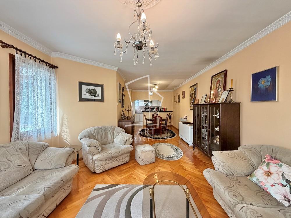 Slika 1 - Garibaldijeva, Petosoban stan na prodaju, 109m2, 355.000€