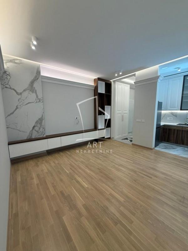 Glavna slika -Zmaja od Noćaja, Trosoban stan za izdavanje, 64m2, 2.500€