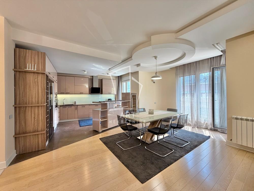 Slika 2 - Rankeova, Četvorosoban stan za izdavanje, 189m2, 2.800€