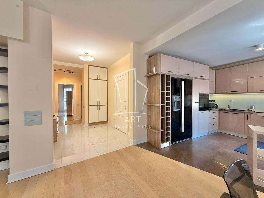 Slika 8 - Rankeova, Četvorosoban stan za izdavanje, 189m2, 2.800€