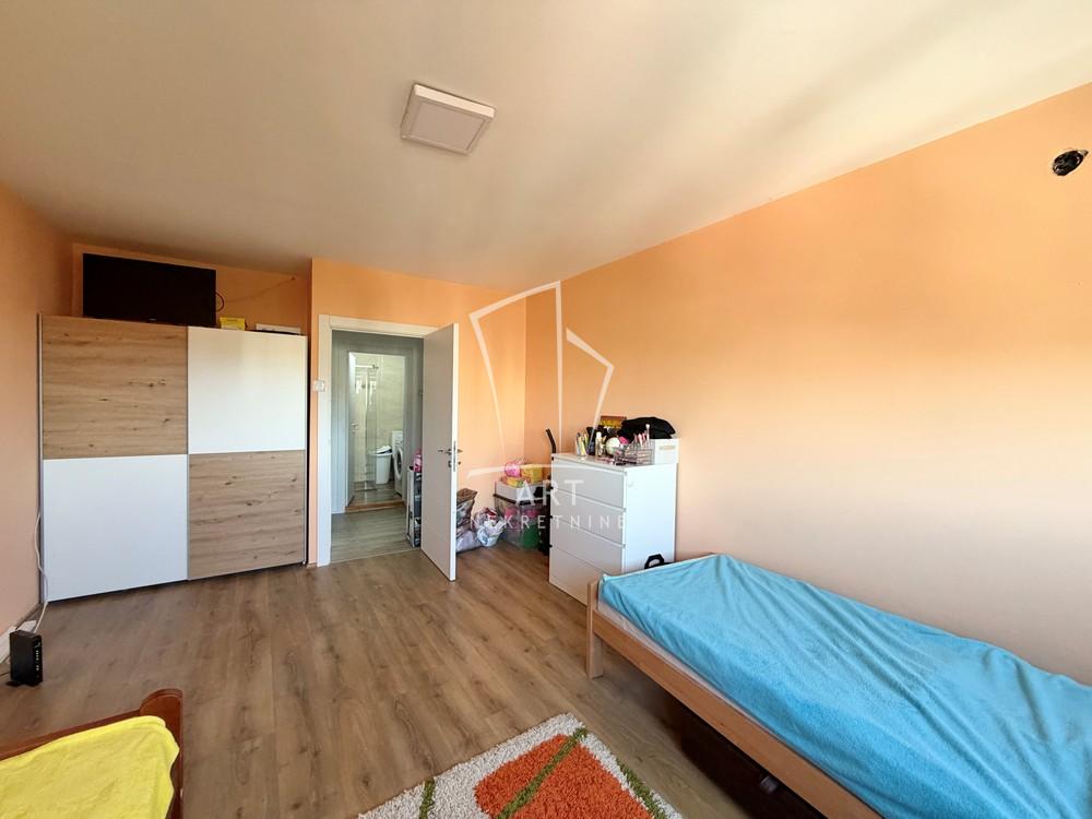 Slika 7 - Srpskih Udarnih Brigada, Dvoiposoban stan na prodaju, 54m2, 205.000€
