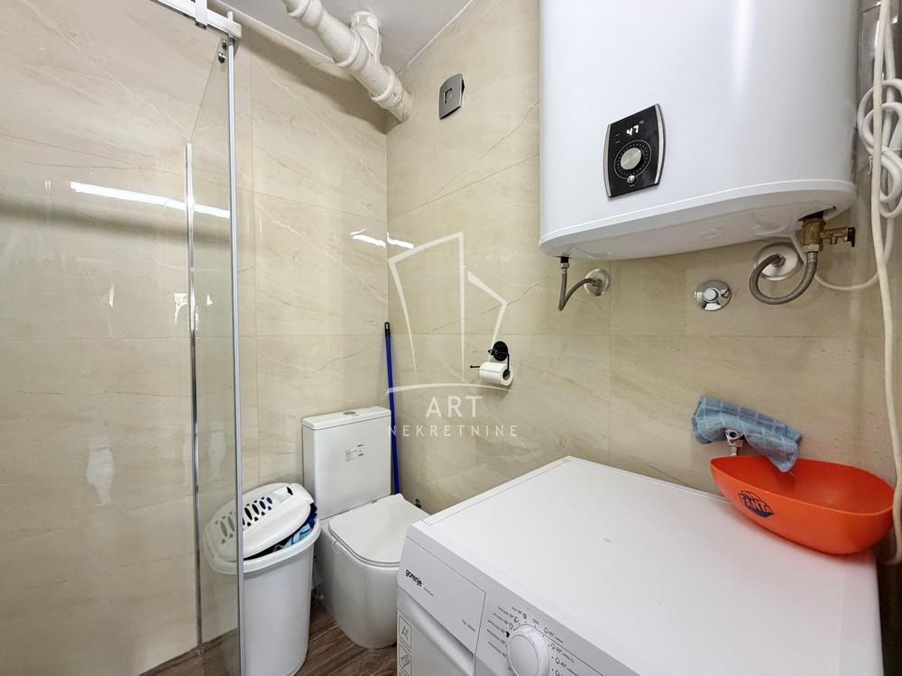 Slika 10 - Srpskih Udarnih Brigada, Dvoiposoban stan na prodaju, 54m2, 205.000€