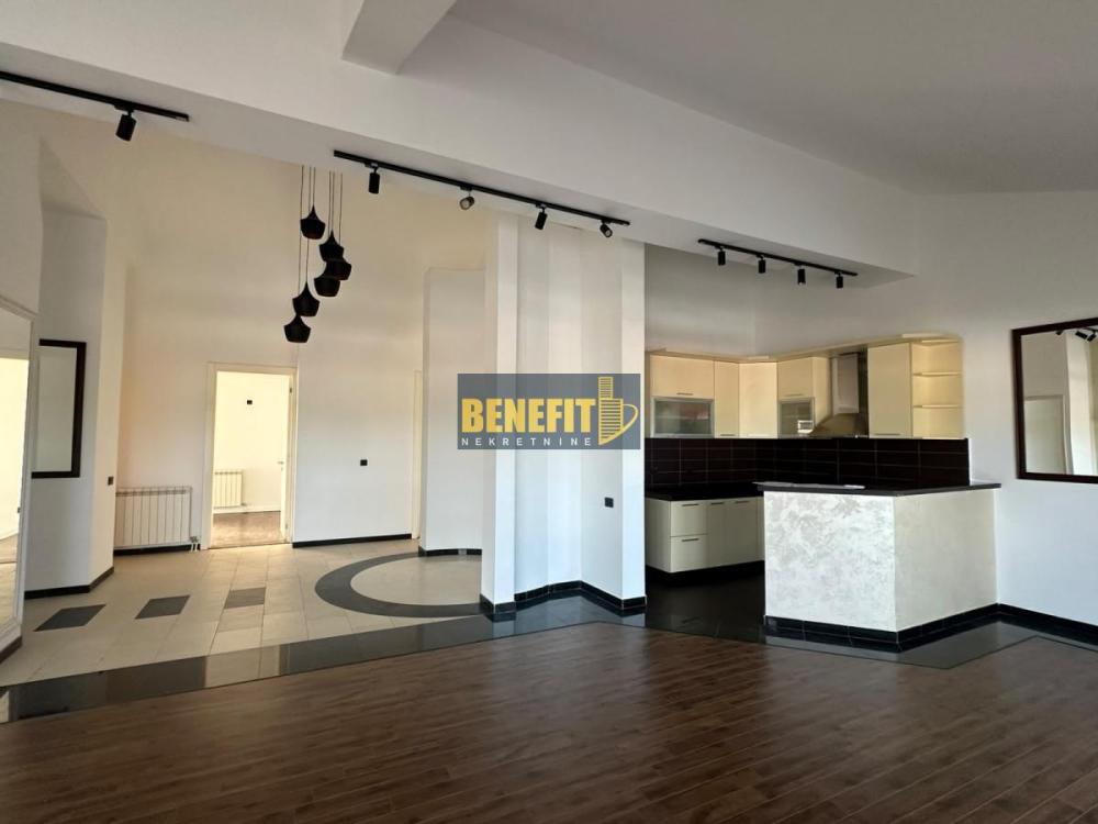 Slika 3 - Trosoban stan na prodaju, 172m2, 399.000€