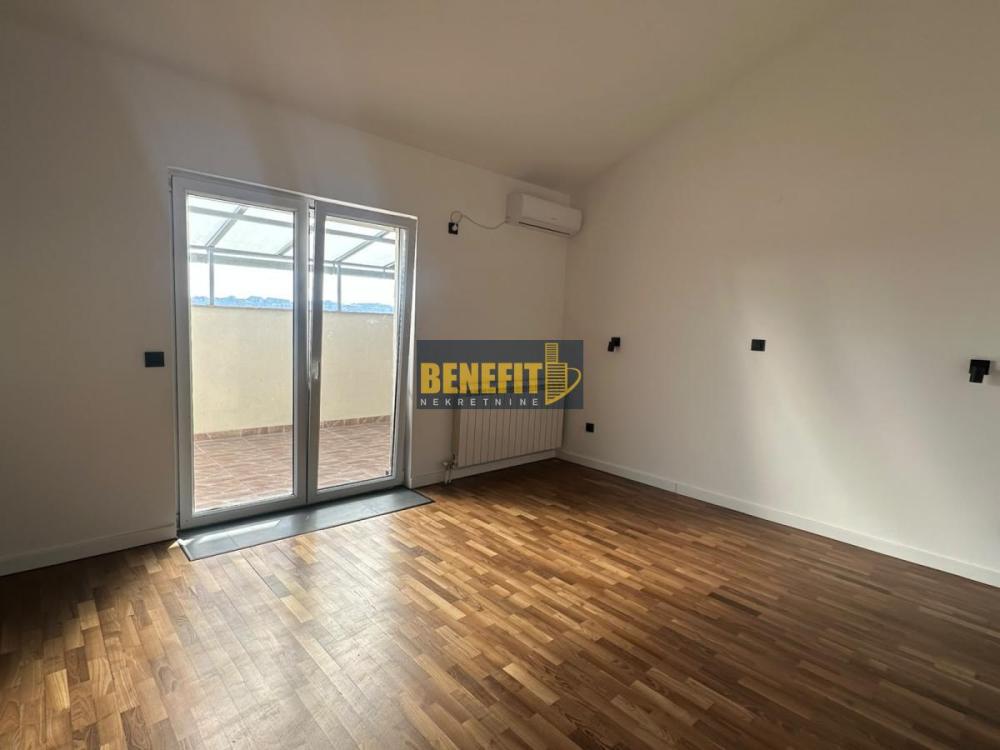 Slika 7 - Trosoban stan na prodaju, 172m2, 399.000€