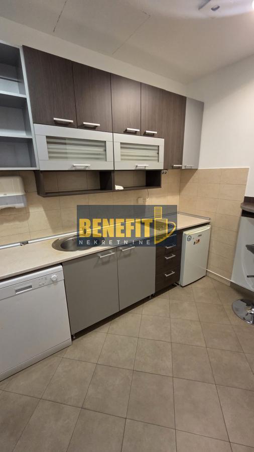 Slika 4 -  Lokal za izdavanje, 330m2, 4.950€
