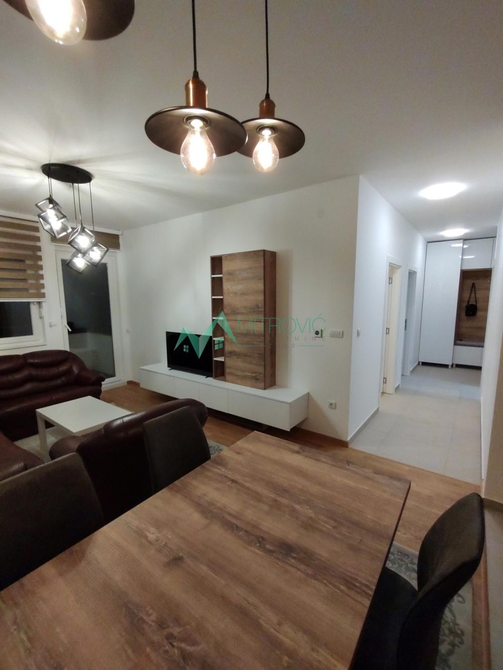 Slika 1 - Trosoban stan za izdavanje, 57m2, 750€