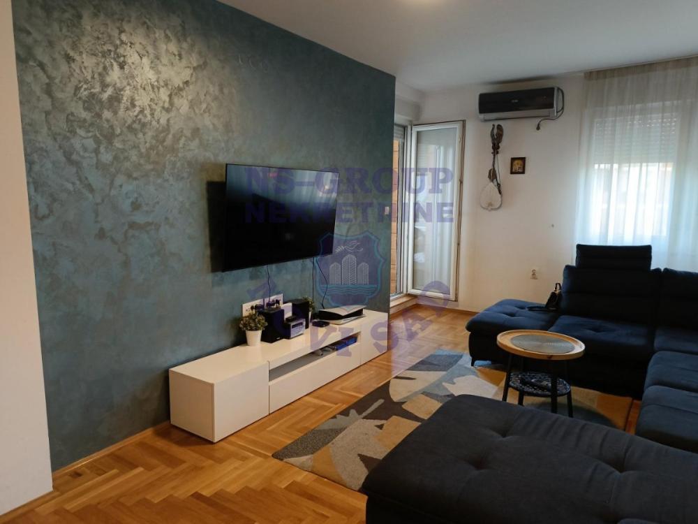 Glavna slika -Četvorosoban stan na prodaju, 93m2, 258.600€