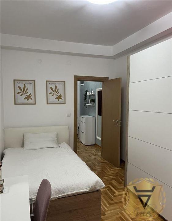 Slika 3 - Vojvode Vlahovića, Dvosoban stan za izdavanje, 50m2, 400€