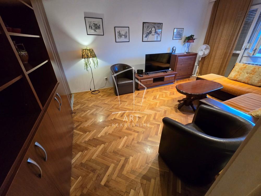 Slika 2 - Sarajevska, Dvosoban stan za izdavanje, 68m2, 800€
