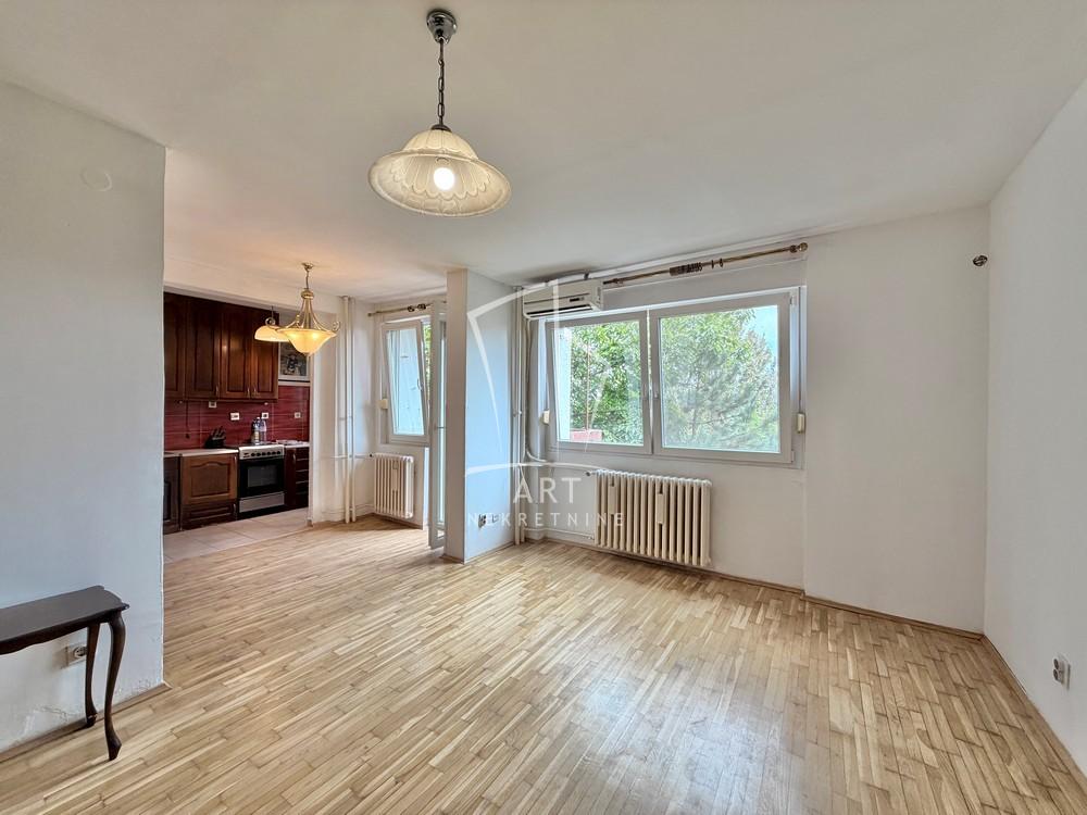 Slika 1 - Mike Alasa, Dvosoban stan na prodaju, 48m2, 230.000€