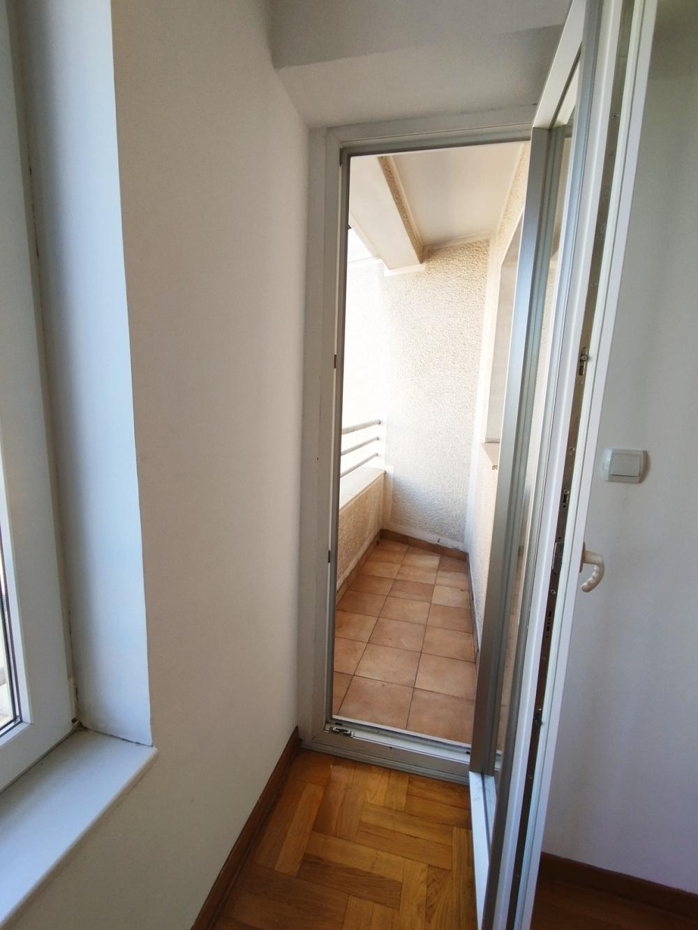 Slika 4 - Kajmakcalanska, Trosoban stan na prodaju, 65m2, 305.500€