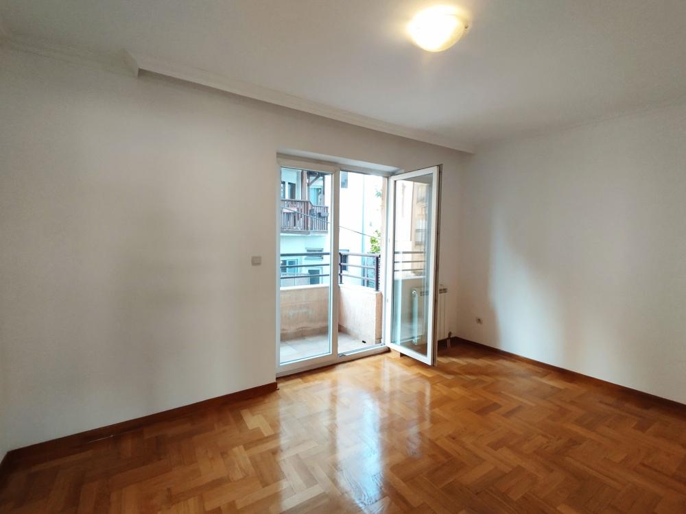 Slika 8 - Kajmakcalanska, Trosoban stan na prodaju, 65m2, 305.500€