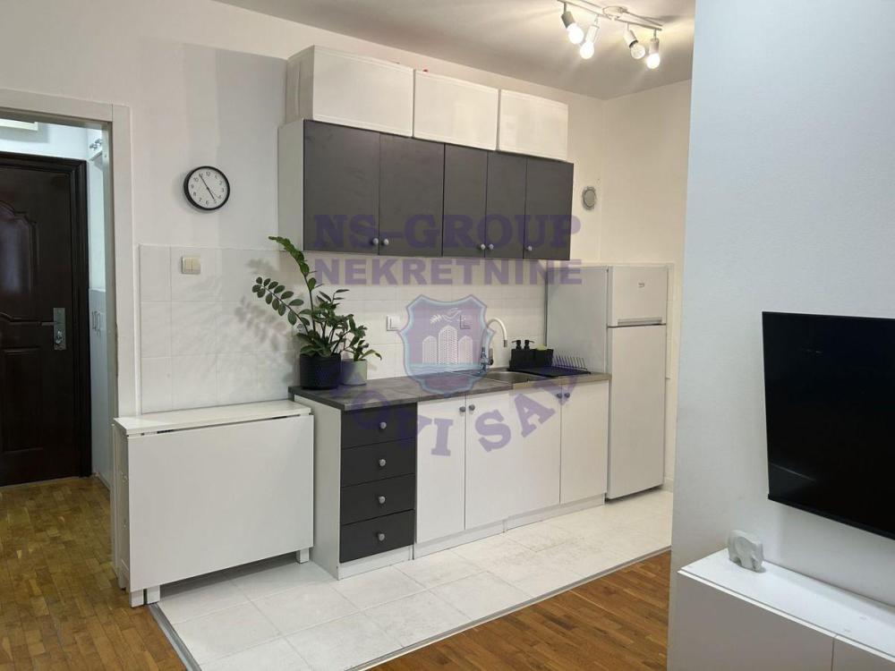 Slika 3 - Jednoiposoban stan na prodaju, 28m2, 116.000€