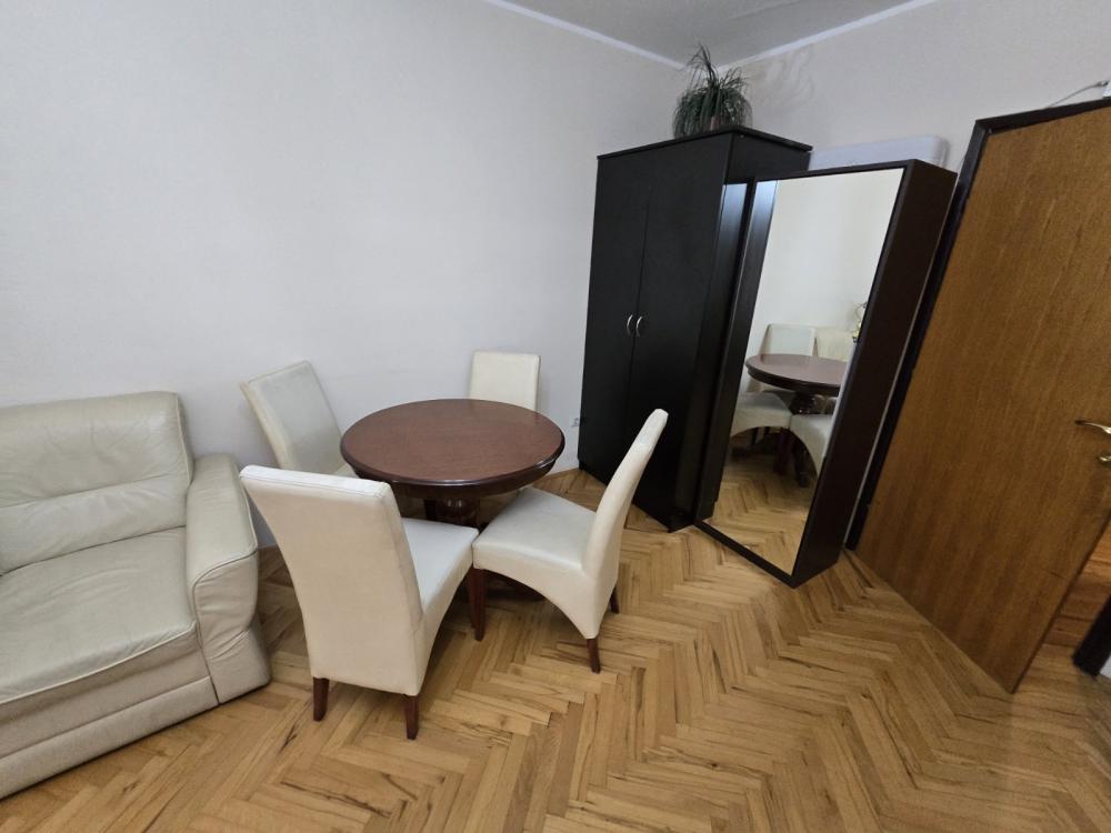 Slika 2 - Žorža Klemansoa, Jednosoban stan za izdavanje, 35m2, 450€