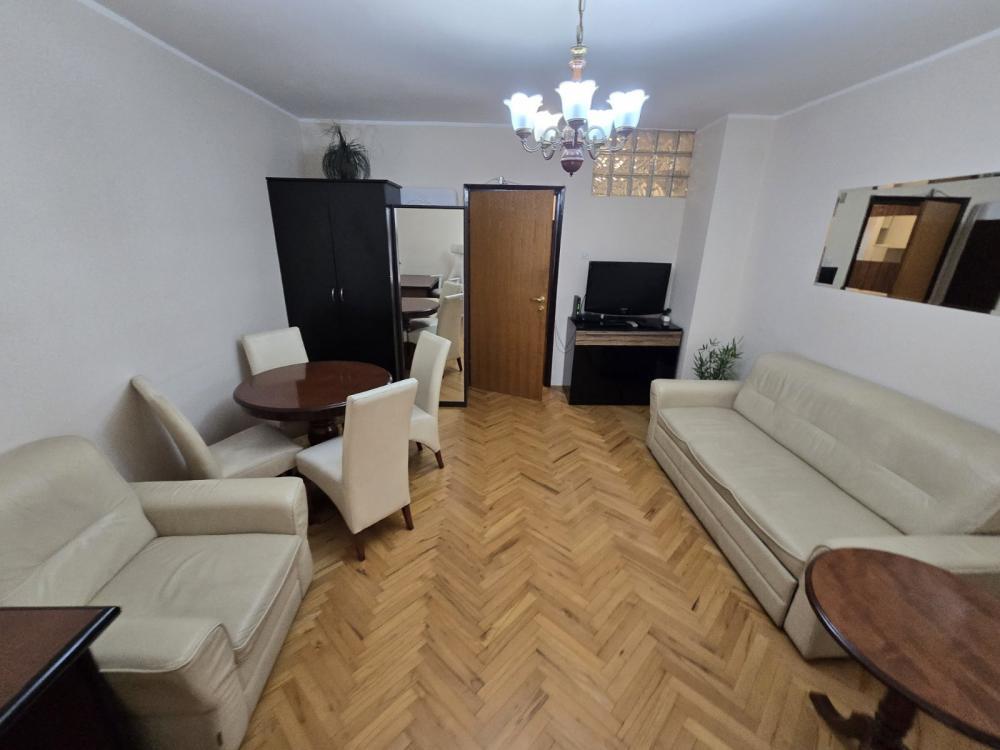 Glavna slika -Žorža Klemansoa, Jednosoban stan za izdavanje, 35m2, 450€