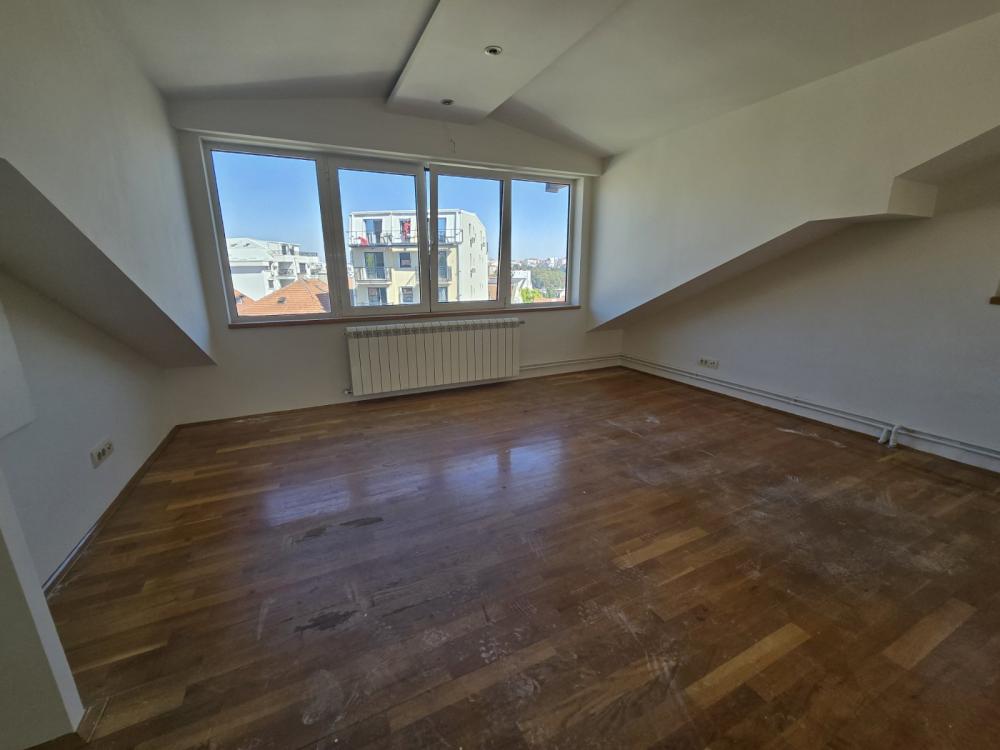 Slika 11 - Limska, Kuća za izdavanje, 200m2, 2.000€