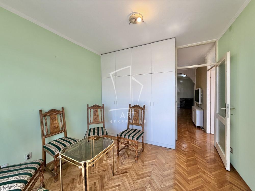 Slika 5 - Bulevar despota Stefana, Troiposoban stan na prodaju, 69m2, 242.000€