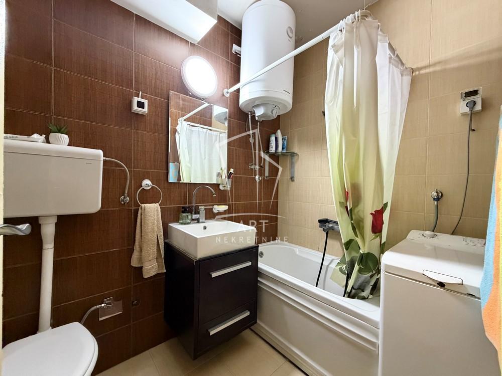 Slika 11 - Sretena Mladenovića Mike, Dvoiposoban stan na prodaju, 56m2, 162.000€