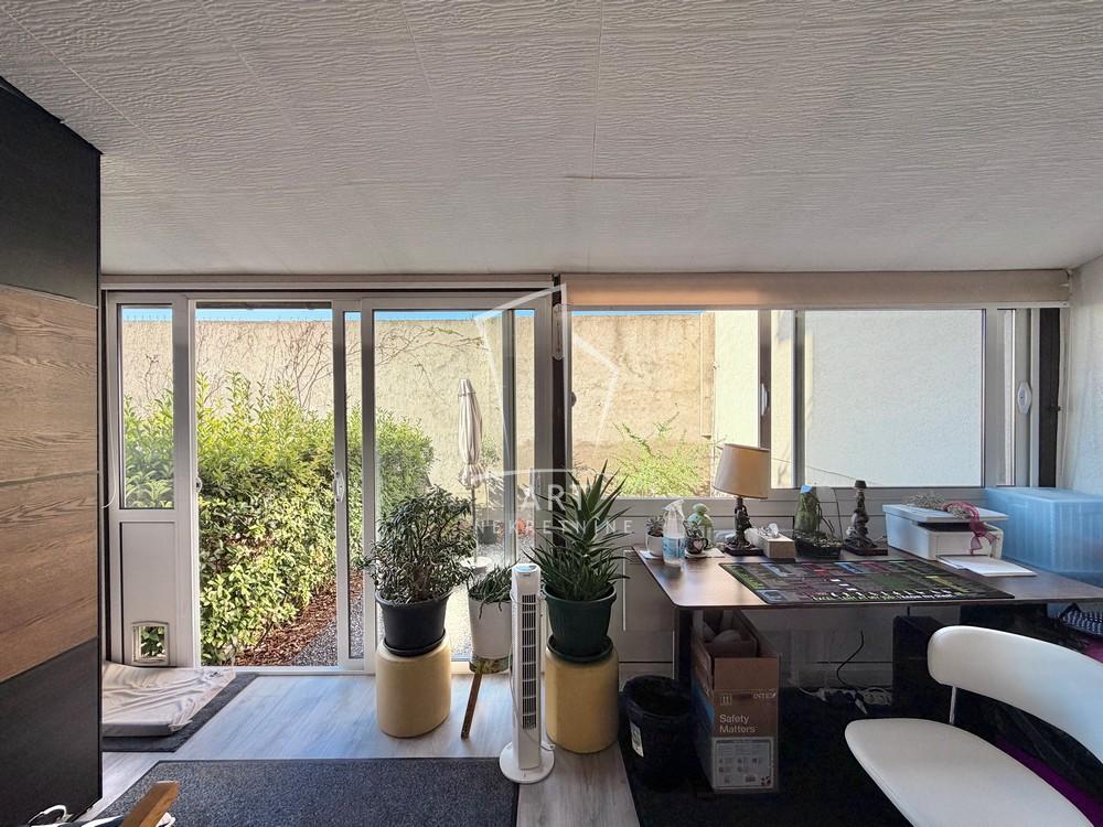Slika 10 - Braće Miladinov, Dvosoban stan na prodaju, 39m2, 175.000€