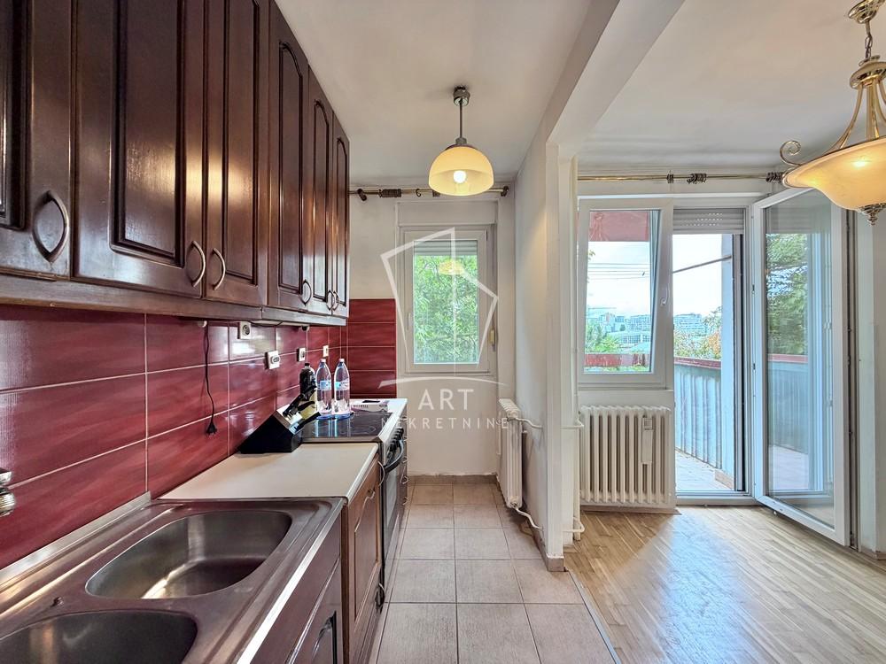 Slika 5 - Mike Alasa, Dvosoban stan na prodaju, 48m2, 230.000€