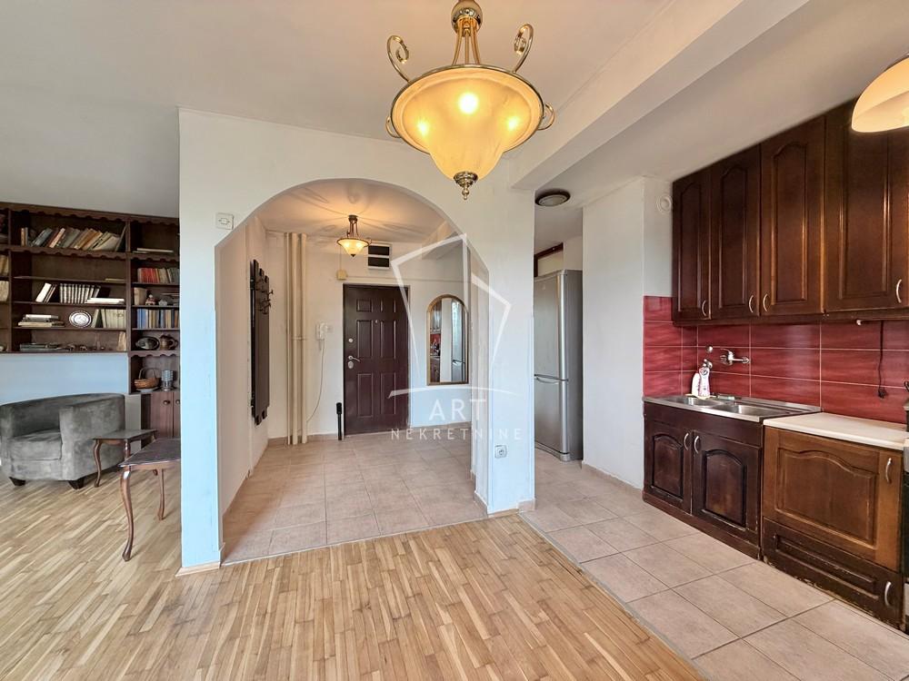 Slika 6 - Mike Alasa, Dvosoban stan na prodaju, 48m2, 230.000€