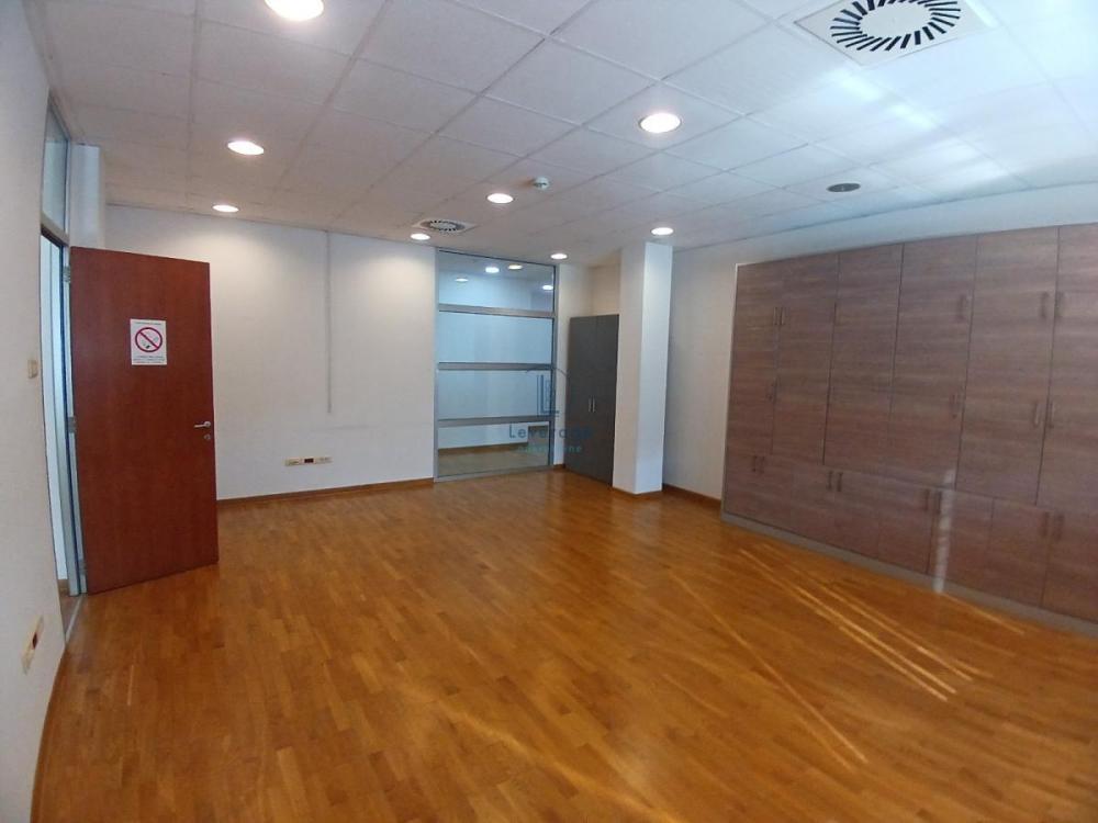 Glavna slika -Partizanske avijacije,  Lokal za izdavanje, 330m2, 4.950€