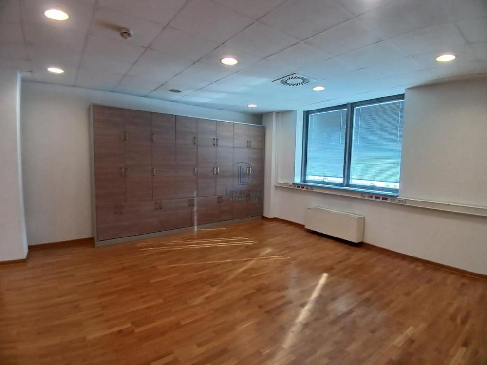 Slika 2 - Partizanske avijacije,  Lokal za izdavanje, 330m2, 4.950€