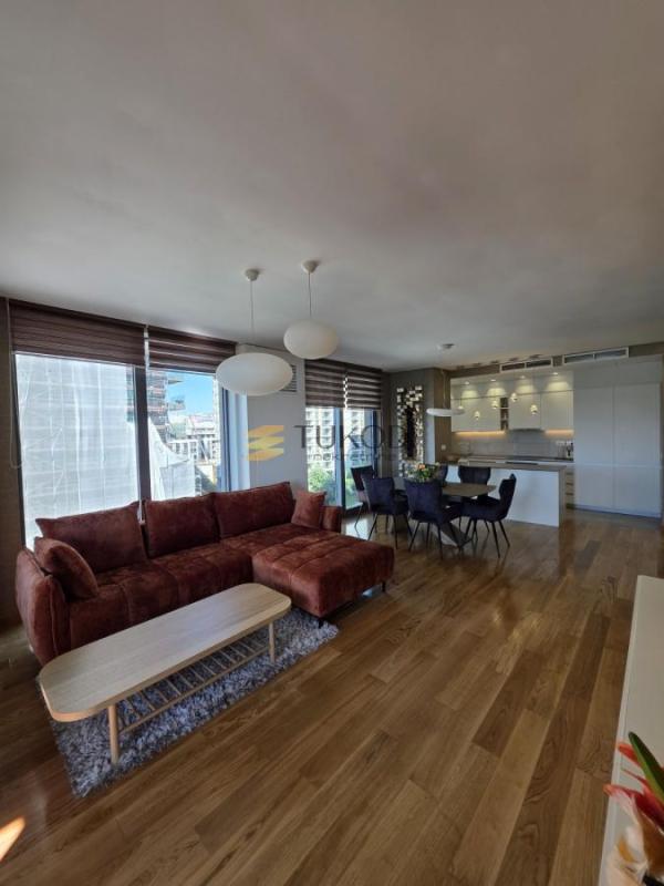 Slika 2 - Četvorosoban stan za izdavanje, 138m2, 3.500€