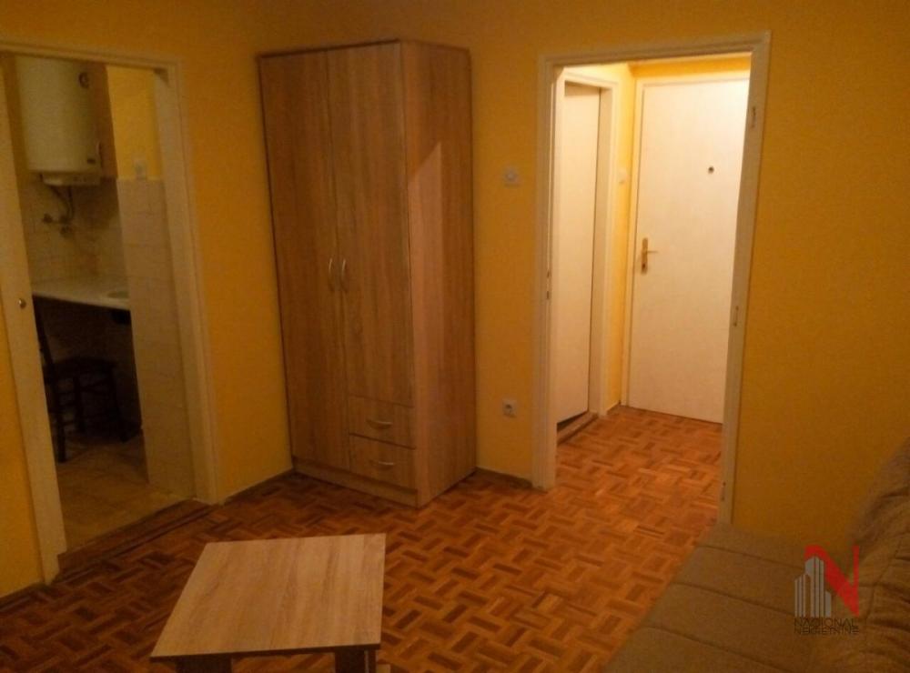 Slika 4 - BULEVAR KRALJA PETRA I, Jednosoban stan za izdavanje, 22m2, 270€