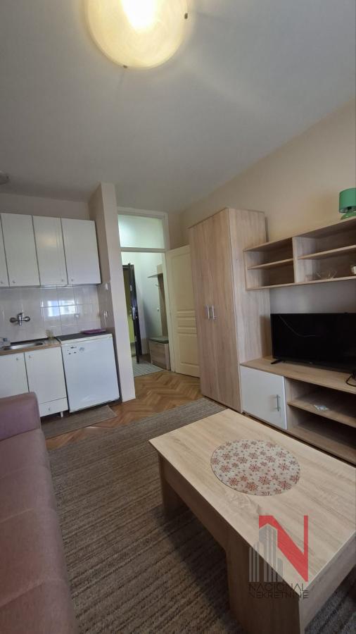 Slika 5 - PAPA PAVLA, Jednosoban stan za izdavanje, 22m2, 250€