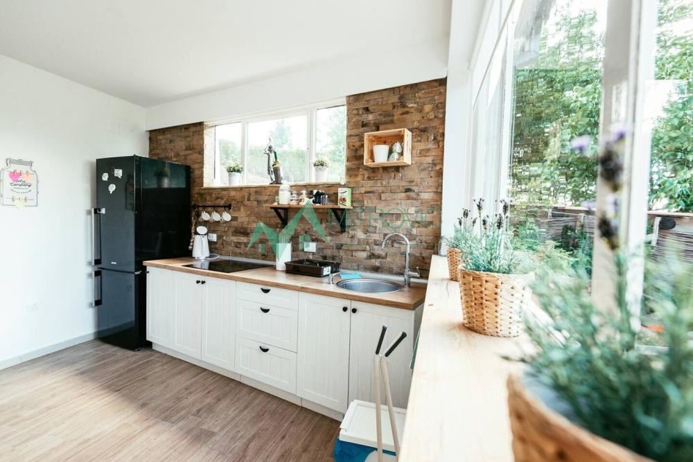 Slika 5 -  Kuća za izdavanje, 170m2, 2.000€