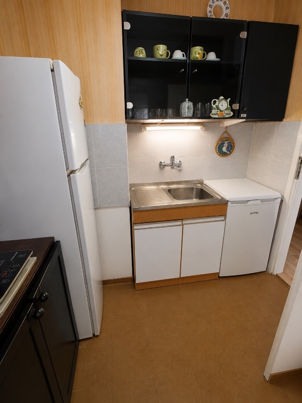 Slika 3 - Braće Jerković, Dvosoban stan za izdavanje, 65m2, 400€