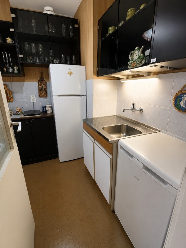 Slika 4 - Braće Jerković, Dvosoban stan za izdavanje, 65m2, 400€