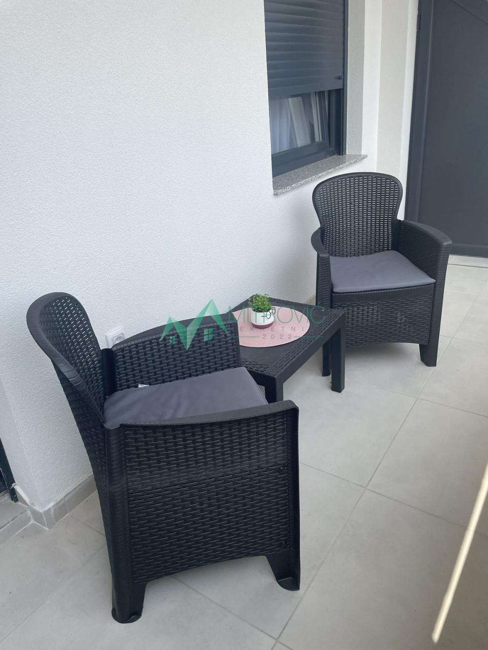 Slika 10 - Dvosoban stan za izdavanje, 43m2, 550€