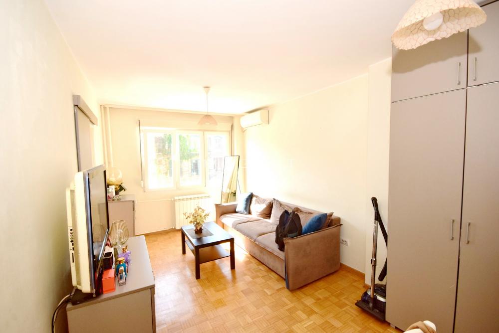 Slika 1 - Cara Nikolaja II, Jednoiposoban stan na prodaju, 27m2, 148.500€