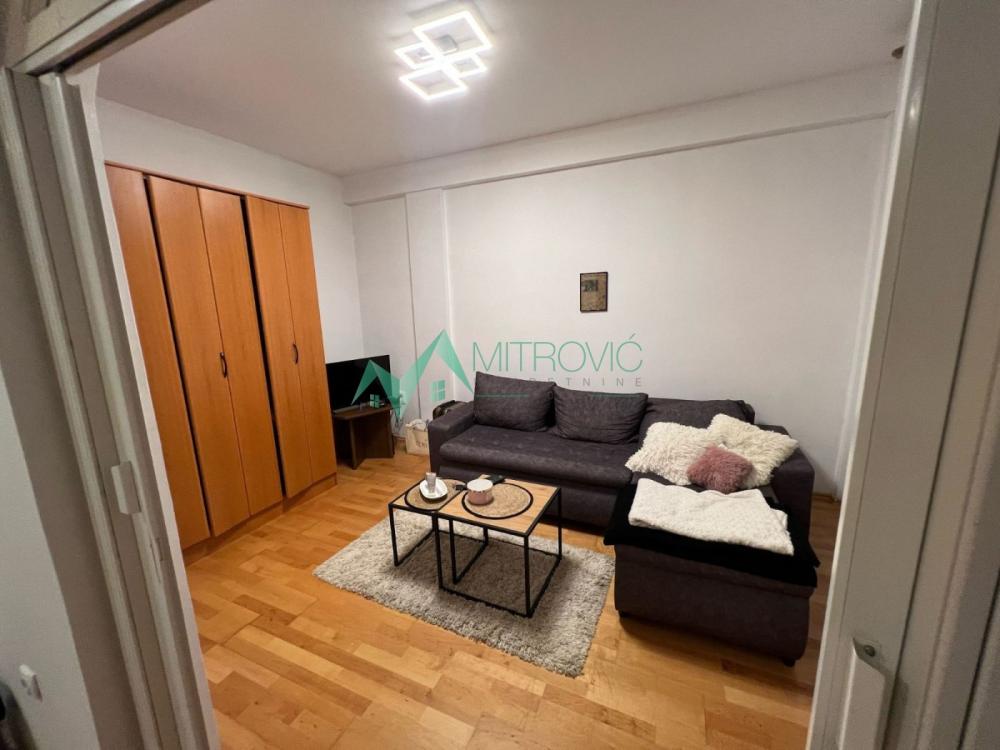 Slika 1 - Jednosoban stan za izdavanje, 27m2, 300€