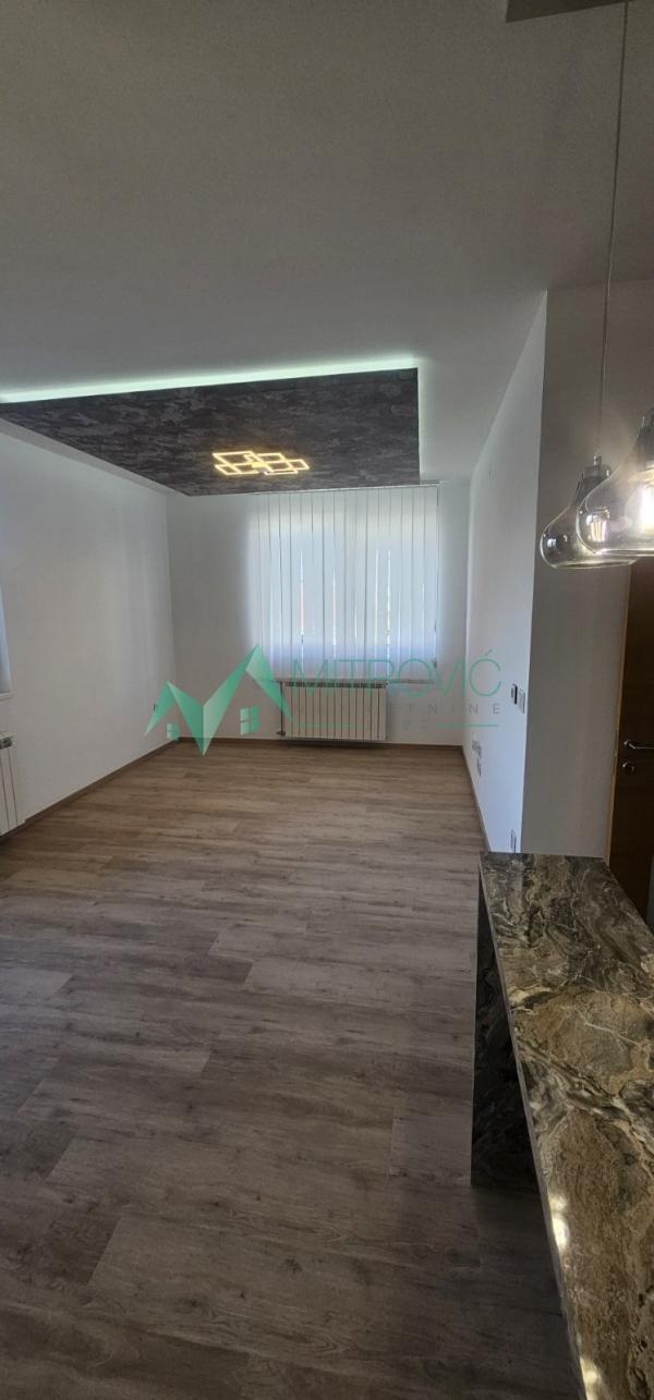 Slika 1 - Trosoban stan za izdavanje, 73m2, 1.150€