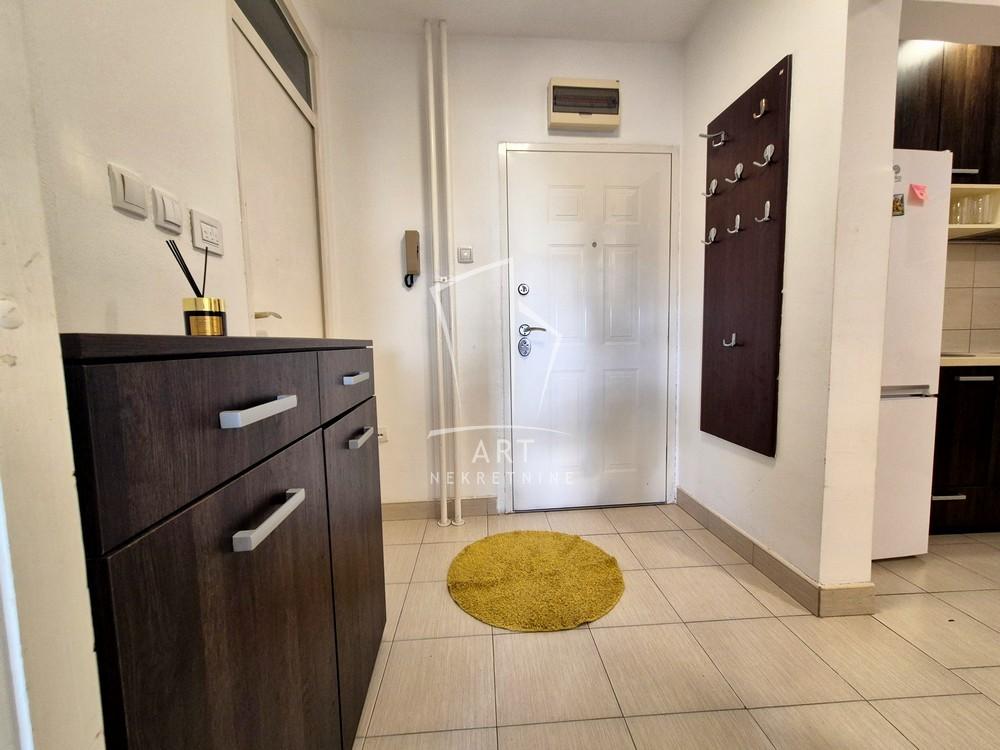 Slika 8 - Otona Župančiča, Dvosoban stan za izdavanje, 46m2, 700€