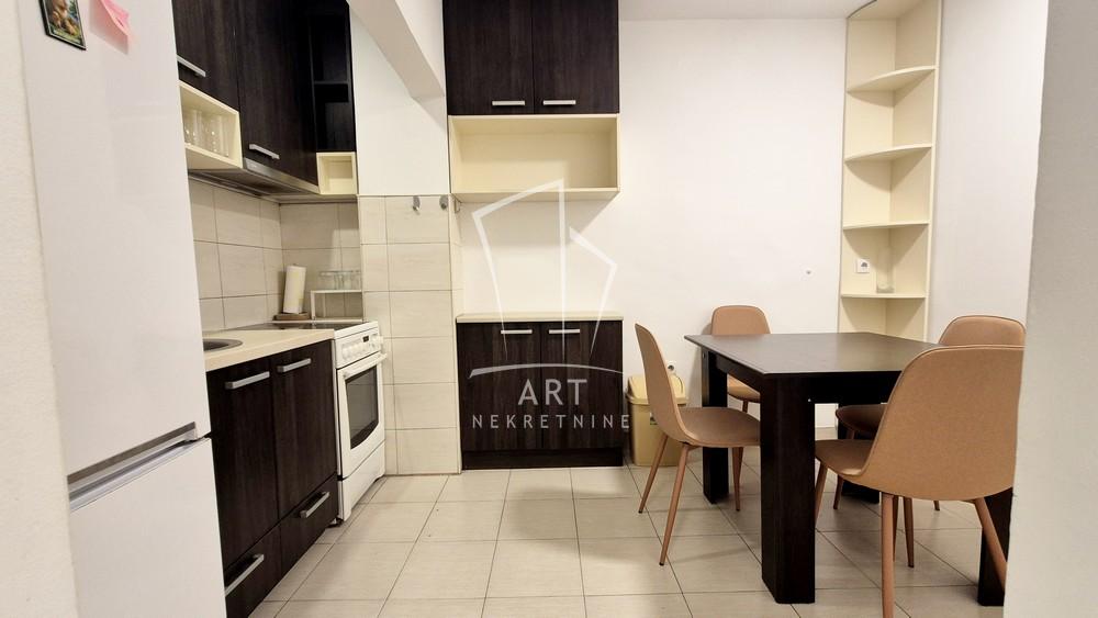 Slika 7 - Otona Župančiča, Dvosoban stan za izdavanje, 46m2, 700€
