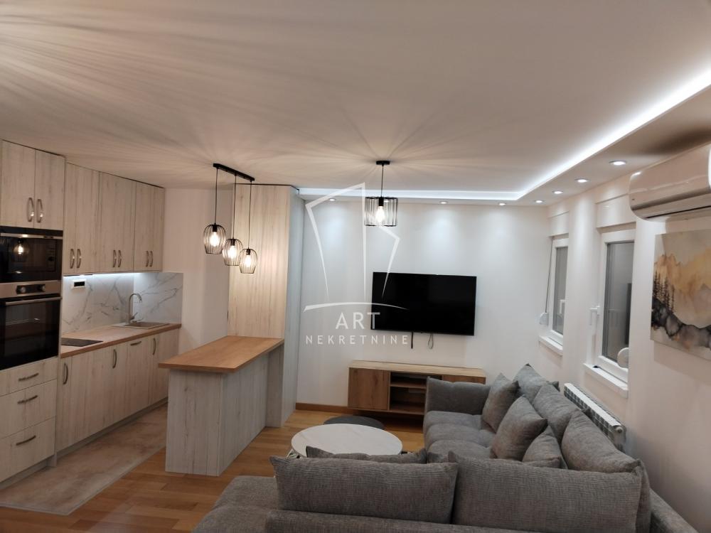 Slika 7 - Krfska, Troiposoban stan za izdavanje, 74m2, 1.200€
