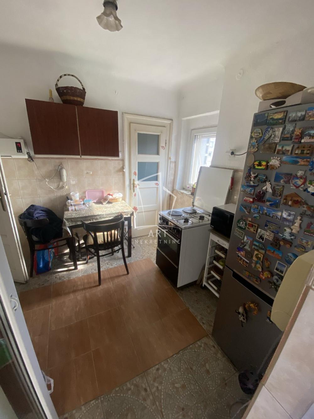 Slika 10 - Nemanjina, Četvorosoban stan na prodaju, 81m2, 365.000€