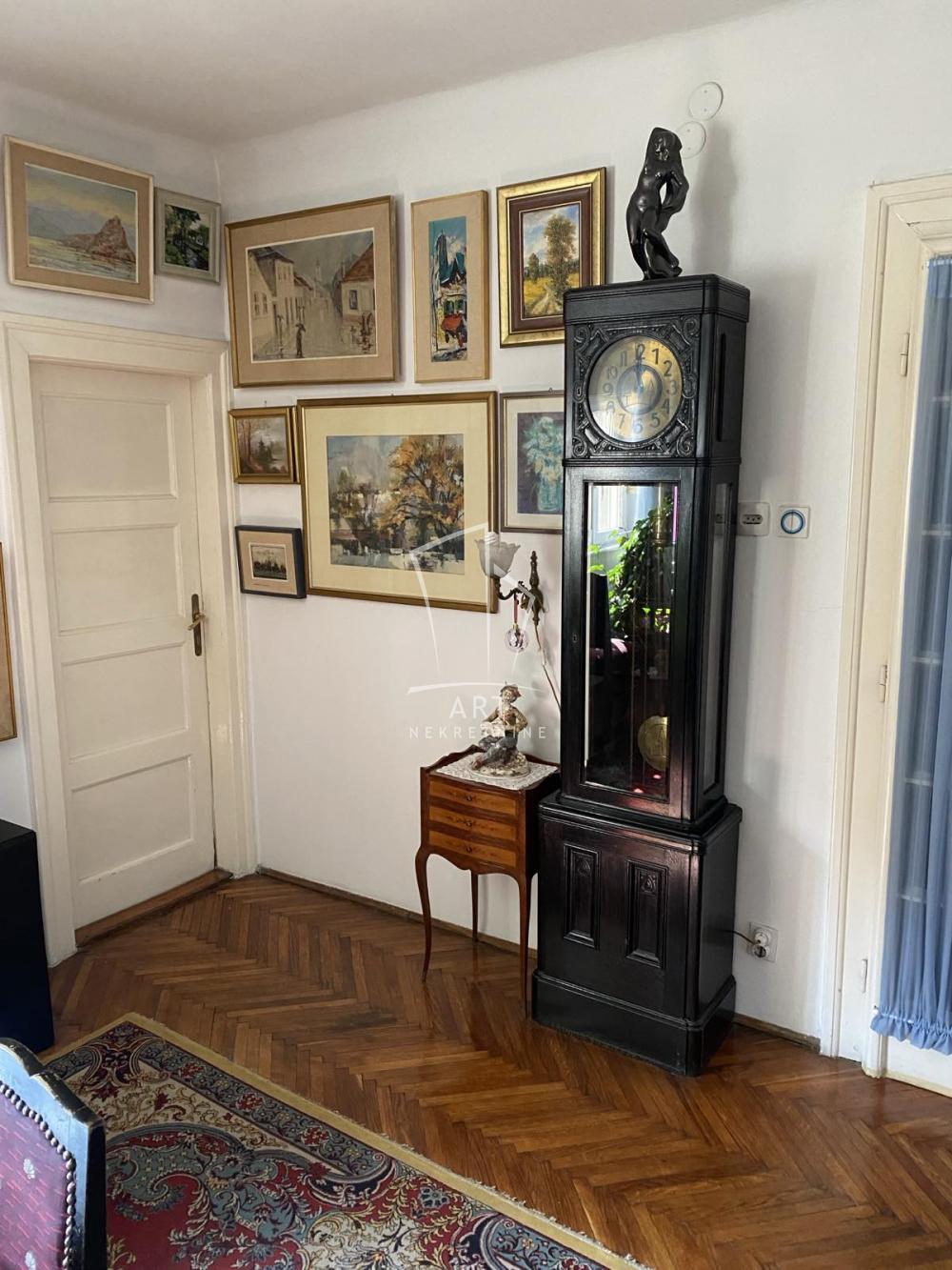 Slika 3 - Nemanjina, Četvorosoban stan na prodaju, 81m2, 365.000€