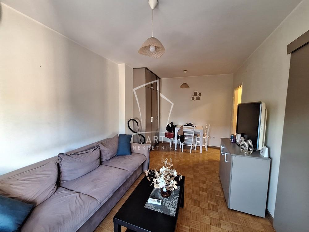 Slika 3 - Cara Nikolaja II, Jednoiposoban stan na prodaju, 27m2, 148.500€