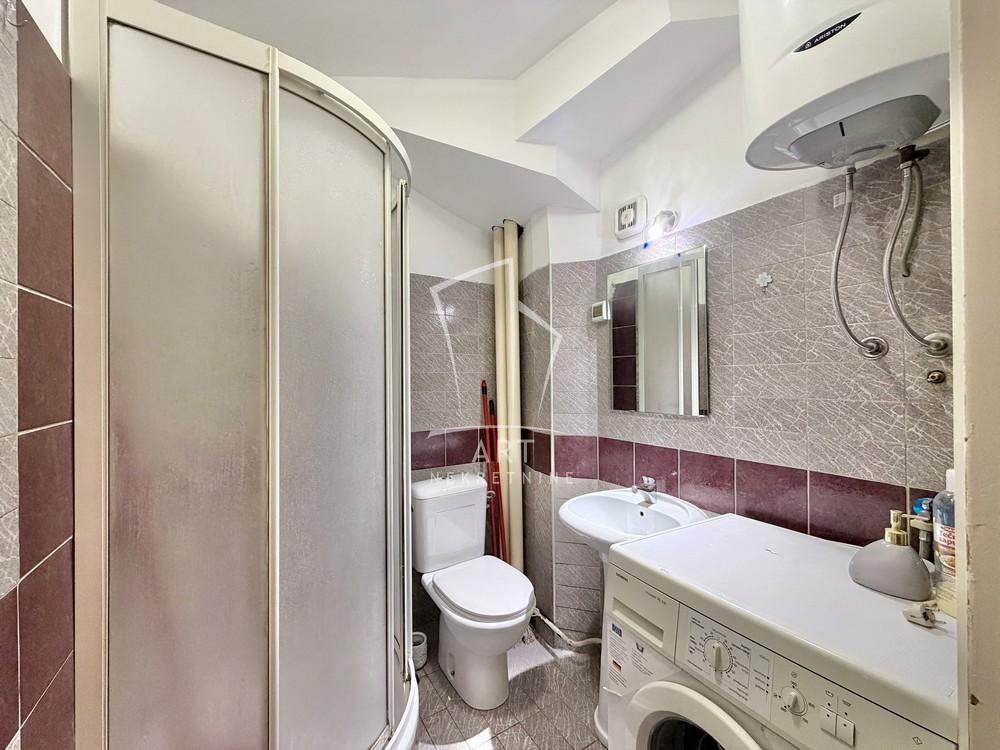 Slika 10 - Pariske komune, Jednosoban stan na prodaju, 33m2, 139.000€