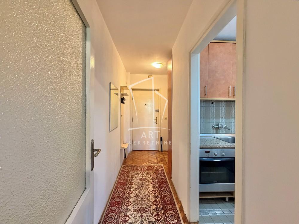 Slika 4 - Pariske komune, Jednosoban stan na prodaju, 33m2, 139.000€